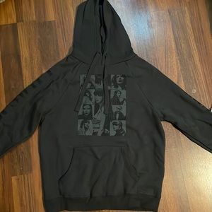 Taylor swift black/dark gray sweatshirt